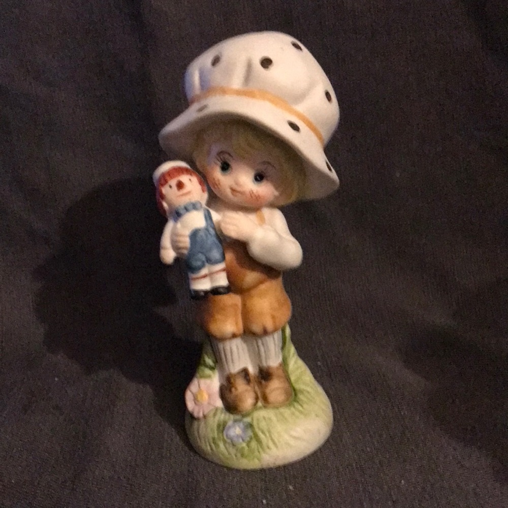 Holly Hobby figurine